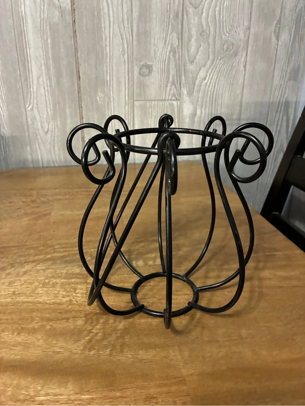 Black Decorative Wire Wine Bottle Holder or candle holder 14” w/handle up